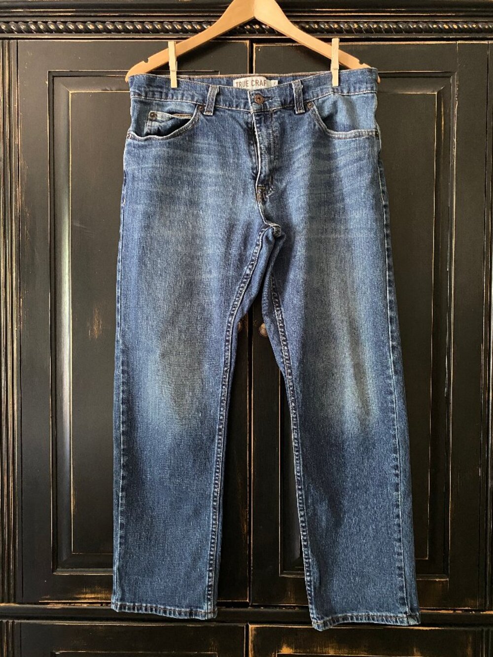 TRUE CRAFT blue jeans - Men’s 34x30 - Athletic Medium Wash Straight Leg Jeans